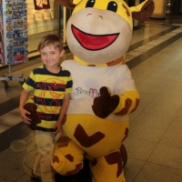 raffini-kinderevents-maskottchen-walk-act-mannheim-12