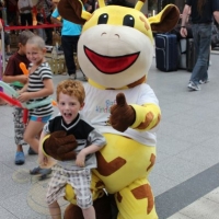 raffini-kinderevents-maskottchen-walk-act-mannheim-6
