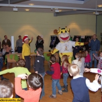 kinder-mini-disco-kinder-weihnachtsfest-4