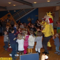 kinder-mini-disco-kinder-weihnachtsfest