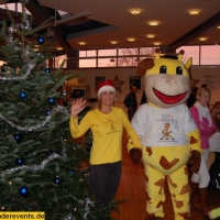 raffini-maskottchen-walk-act-firmenfeier-8
