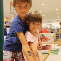 Galeria Kaufhof Mannheim - Airbrush Tattoos, Schulmarkt 2016 (13)