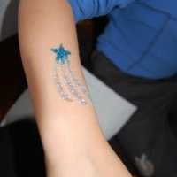 glitzer-tattoos-kinderfest-buchen-8