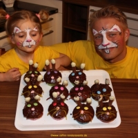 backen-mit-kindern-muffin-hasen-fuer-ostern