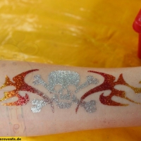 Glitzer Tattoos Maimarkt Mannheim (10).JPG
