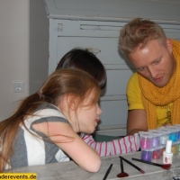 kinder-glitzer-tattoos