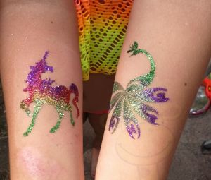 Glitzer-Tattoos_Hairwraps_Weiher_Lambsheim_2020-31
