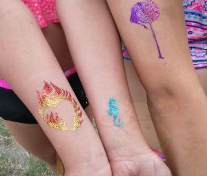 Glitzer-Tattoos_Hairwraps_Weiher_Lambsheim_2020-32