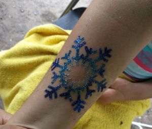 Glitzer-Tattoos_Hairwraps_Weiher_Lambsheim_2020-5