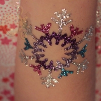 kindergeburtstag-bruehl-glitzer-tattoos-6