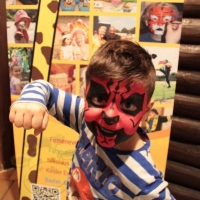 kindergeburtstag-bruehl-kinderschminken-13