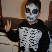 halloween-party-facepainting-2013-14