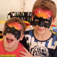 Kinderschminken Klinikum Ludwigshafen (3).JPG