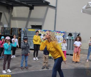 Mini-Disco-Raffini-Maskottchen-Weisenheim-am-Berg-6