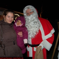 nikolaus-besuch-beim-weihnachtsmarkt-klinikum-ludwigshafen-06-12-2012-16-jpg