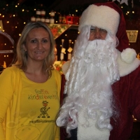 Nikolaus Besuch im Winterdorf beim RNZ in Viernheim (3)