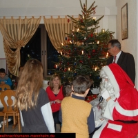 nikolaus-besuch-kinder-bescherung-schrebergarten-verein-viernheim-am-08-12-2012-16