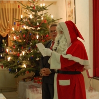 nikolaus-besuch-kinder-bescherung-schrebergarten-verein-viernheim-am-08-12-2012-4
