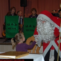 nikolaus-besuch-kinder-bescherung-schrebergarten-verein-viernheim-am-08-12-2012-9