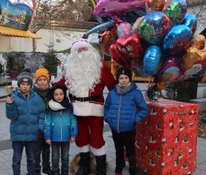 Weihnachtsmann-Ludwigshafen-Weihnachtsmarkt-6