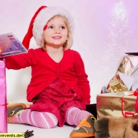 nikolaus-weihnachtsmann-bescherung-jpg