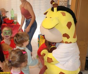Kinderdisco-Maskottchen-Geburtstag-8