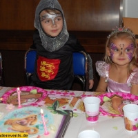 prinzessinnen-ritter-kindergeburtstag-speyer-roemerberg-34