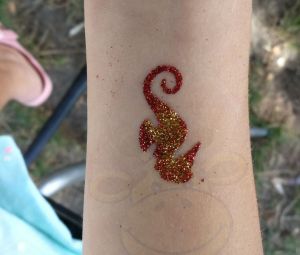 Glitzer-Tattoos_Haarstraehnchen_buchen-13