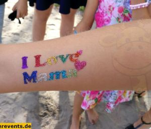 Glitzer-Tattoos_Haarstraehnchen_buchen-28
