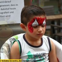 kinderschminken-sommerfest-hauptbahnhof-mannheim-20-07-14