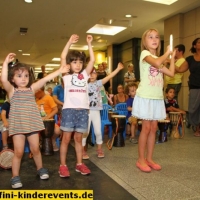Kinder Sommerfest Hauptbahnhof Mannheim 2015 (62).JPG