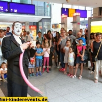 Kinder Sommerfest Hauptbahnhof Mannheim 2015 (95).JPG