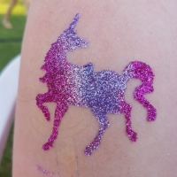 Sommerfest Freibad Wachenheim 2017-Glitzer Tattoos (9)
