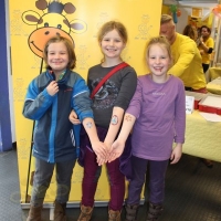 Recycling Basteln, Glitzer Tattoos, Maskottchen Messe (25)