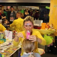 Recycling Basteln, Glitzer Tattoos, Maskottchen Messe (64)