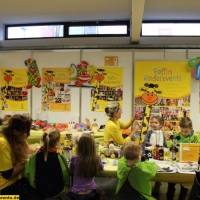 Recycling Basteln, Glitzer Tattoos, Maskottchen Messe (68)