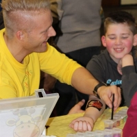 Recycling Basteln, Glitzer Tattoos, Maskottchen Messe (75)