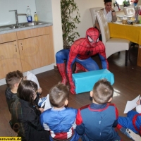 Spiderman Besuch Kindergeburtsta Party buchen (9).JPG