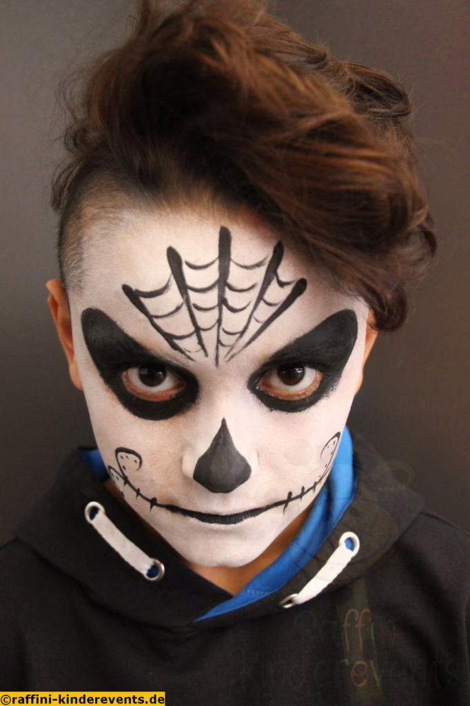 Halloween Grusel Facepainting