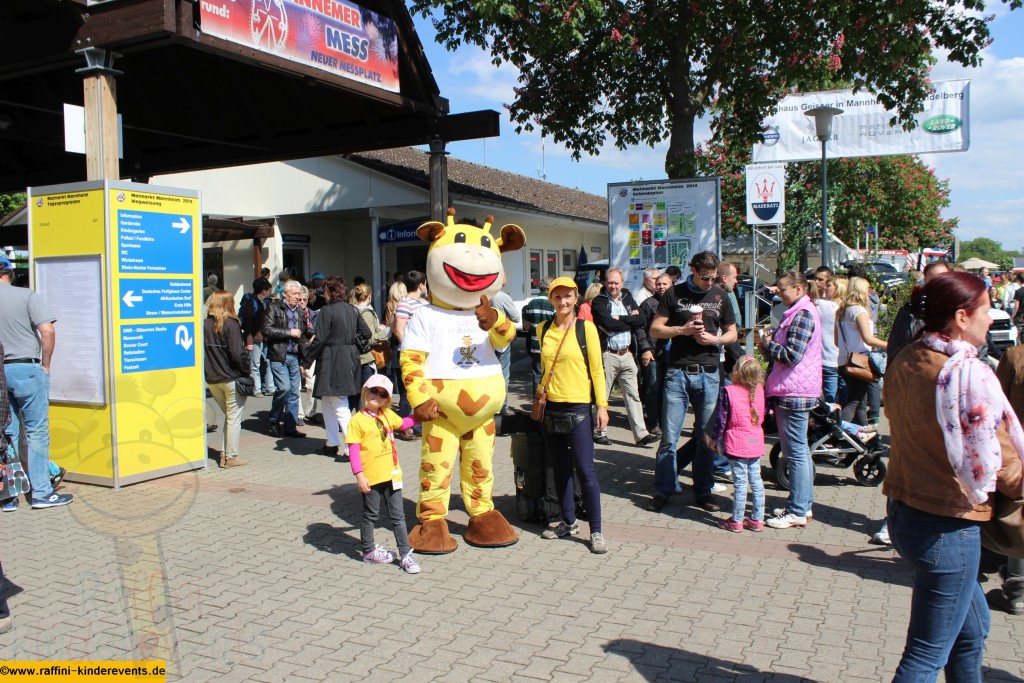 Maimarkt Mannheim, Kinderschminken, Raffini Maskottchen, Glitzer Tattoos 